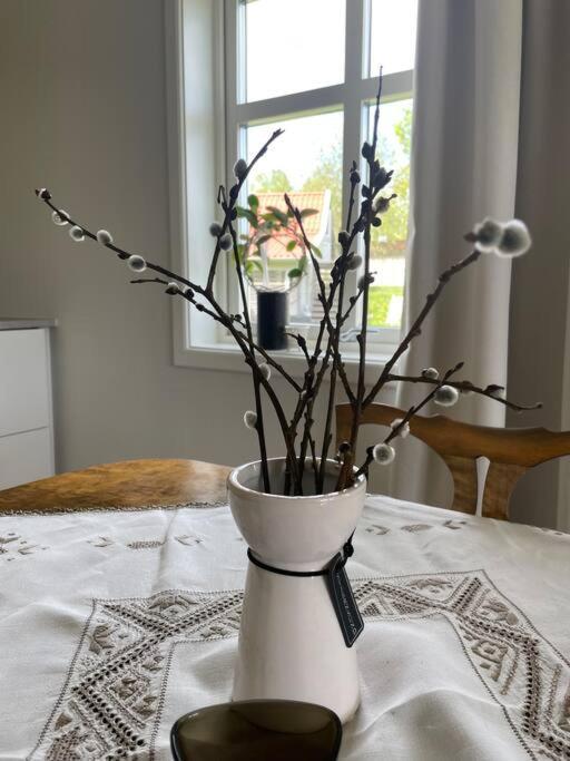 Ny Laegenhet I Vesene Appartement Ljung Buitenkant foto